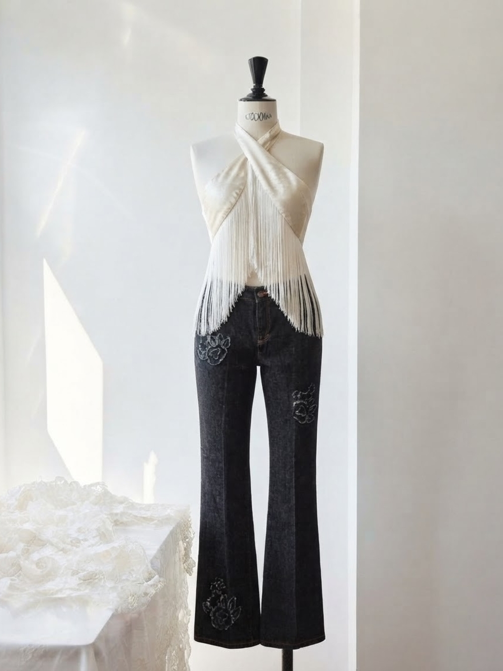 Jones New York Black Embroidered Wide-Leg Jeans